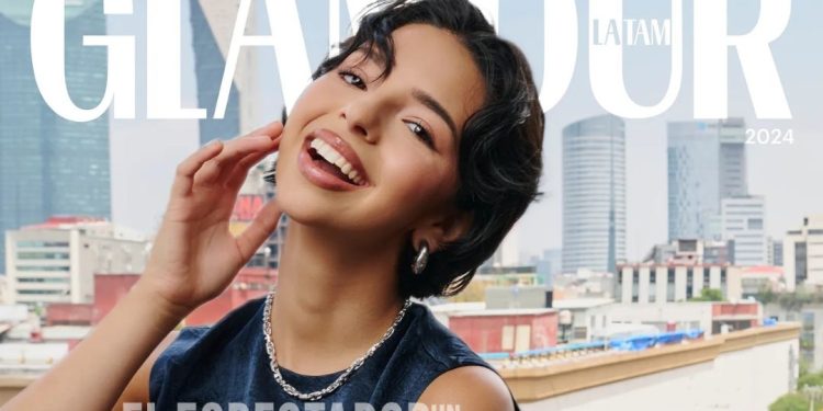Revista Glamour elimina post donde reconocía a Ángela Aguilar como ‘Mujer del Año’