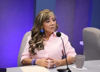 Acusa Lorena Beaurregard a la FGE de Tabasco por ampliación de jornada laboral