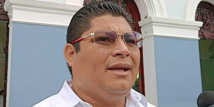 «Salimos», asegura Ayuntamiento de Jalpa tras cubrir prestaciones de fin de año
