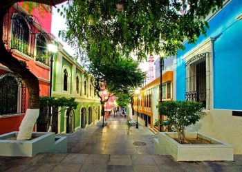 Realizan mejoras en el Barrio Mágico Zona Luz de Villahermosa