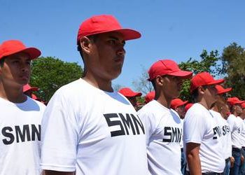 Entrega de cartillas del Servicio Militar Nacional (SMN)