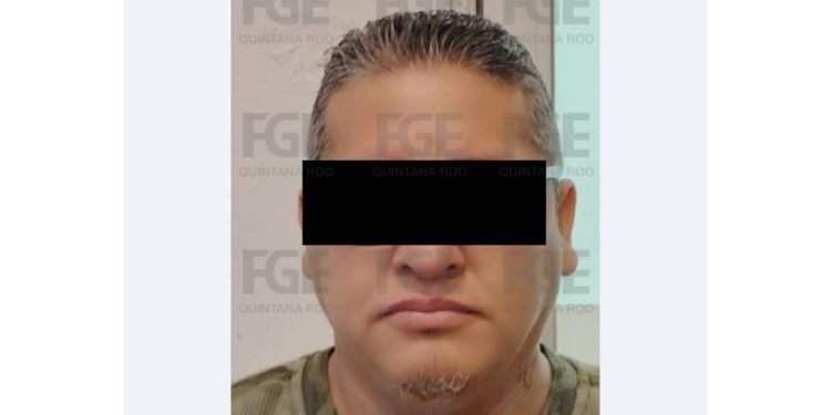 Detienen a taxista implicado de violentar a Uber en Cancún