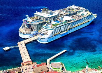 Inicia temporada vacacional en Cozumel con la llegada de 66 cruceros en la primera quincena de diciembre