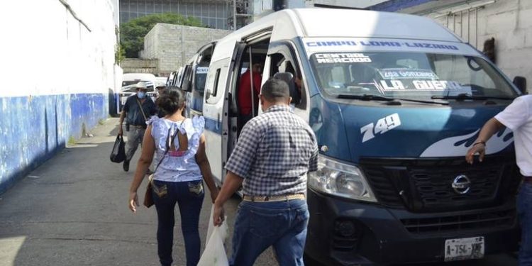 Anuncian plan piloto de modernización del transporte público en Tabasco