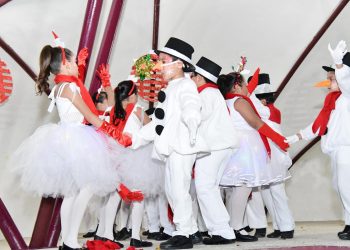 Realiza la FPMC el primer concurso de “Bailes Navideños” en el BiblioAvión Gervasio