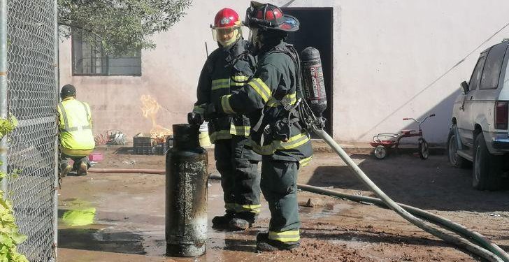 Bomberos controlan fuga en tanque de gas en Centro sin daños ni lesionados