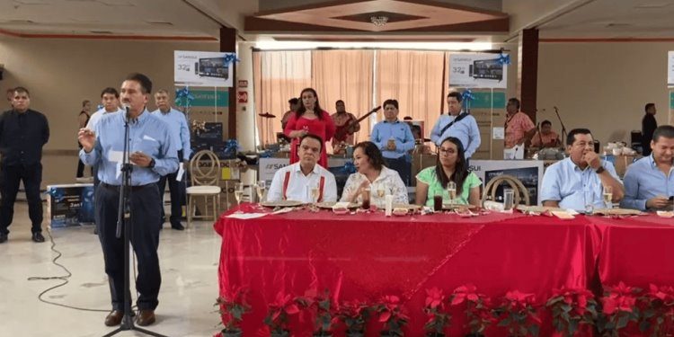 Cobatab devolverá 17 mdp de ISR de prima vacacional a trabajadores