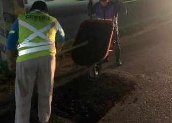 Anuncian jornadas de bacheo en colonias Jesús García y Nueva Villahermosa