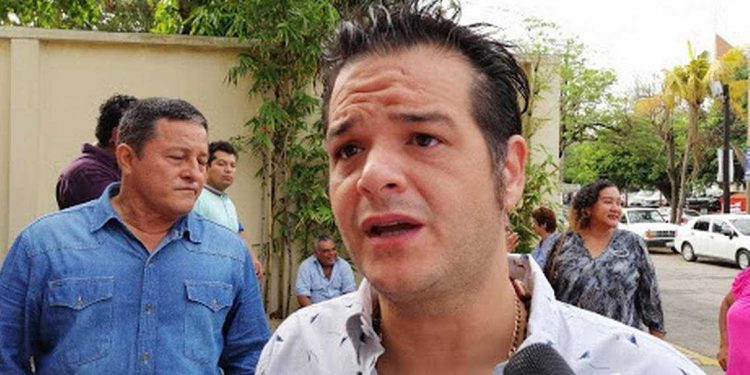 Fabián Granier pide a Evaristo Hernández presentar denuncia por irregularidades en Cobatab