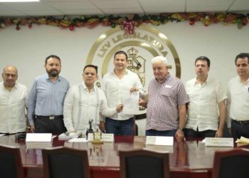Propone Javier May ante el Congreso desaparecer el Comité de Feria