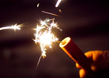 Protección Civil exhorta a evitar el uso de pirotecnia en festividades decembrinas