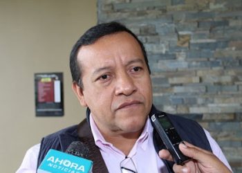 Reciben burócratas su aguinaldo: SUTSET