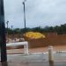 Lluvias del frente frío 14 provocan anegaciones y caída de árboles, incluido un árbol de Navidad en Villahermosa