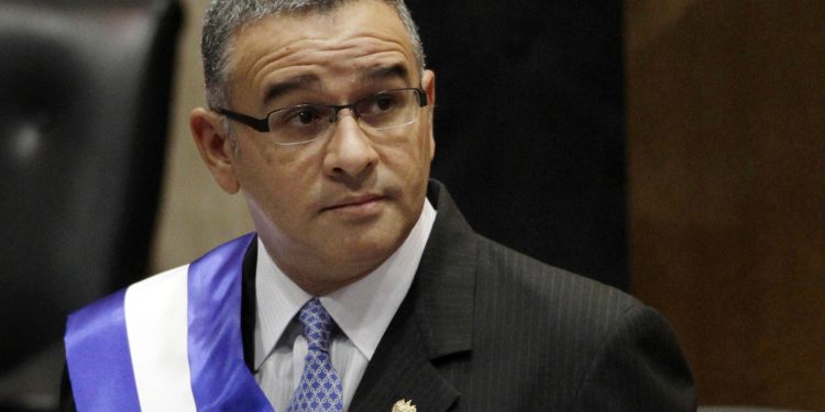 Fallece expresidente de Nicaragua a los 65 años de edad