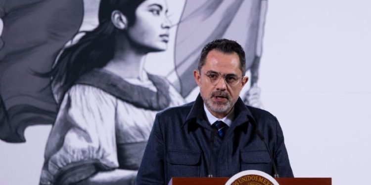 Profeco presentó un análisis de la evolución del precio de los combustibles en México durante los últimos sexenios