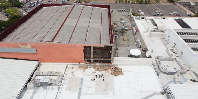 Inician reparaciones en el Centro de Convenciones de Tabasco 2000