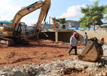Avanza al 60% la obra de red de agua potable en Villa Benito Juárez, Macuspana