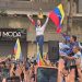 María Corina Machado, fue «violentamente interceptada» al salir de la marcha y  disparan en contra su equipo en Venezuela