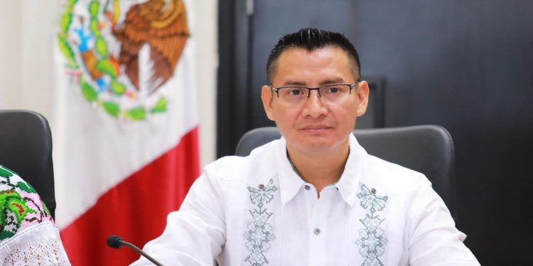 DIP. ALBERTO BATÚN, SERVIL A LA #MAFIAVERDE AUTORIZA 400 CARRITOS DE GOLF EN TULUM, CUÁNTOS LE TOCARÁN?