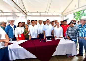 Iniciará en febrero barrido sanitario ganadero en Huimanguillo: Javier May
