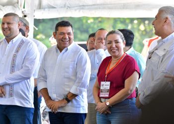 Gobernador Javier May retoma audiencias públicas en Macuspana