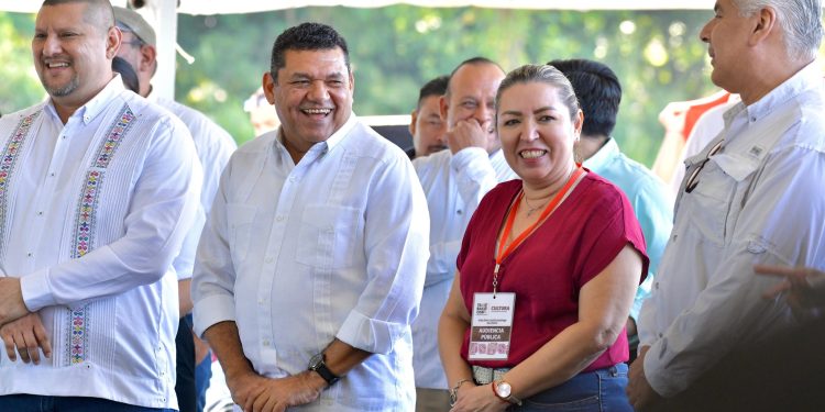 Gobernador Javier May retoma audiencias públicas en Macuspana