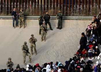 EU envía 400 soldados en la zona fronteriza con México