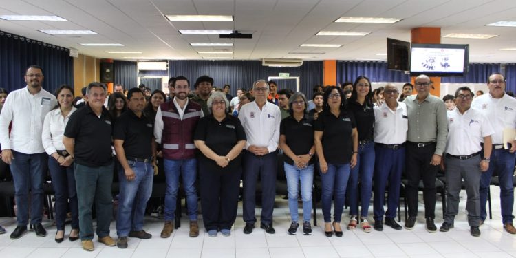 Toma protesta SEMA al Consejo Directivo 2025-2026 del Colegio de Biólogos de Quintana Roo