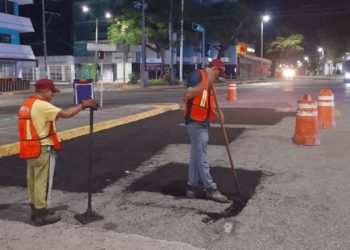 Inicia Ayuntamiento de Centro trabajos de bacheo en vialidades principales de Villahermosa