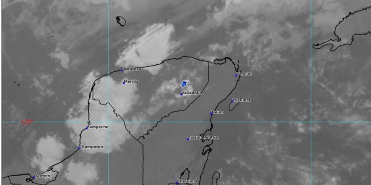 Prevén chubascos con lluvias puntuales fuertes en Quintana Roo