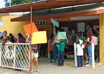 Cierran escuela en La Manga II por falta de docente