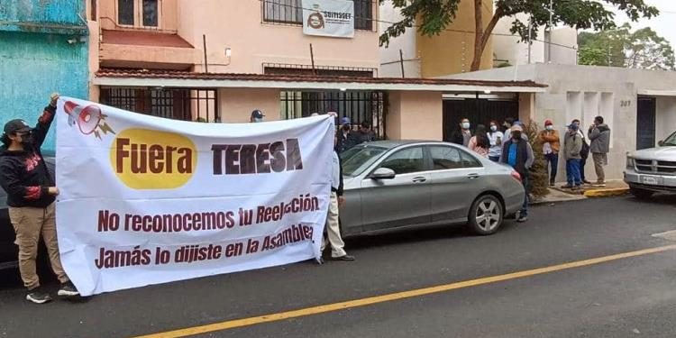 Protestas en el SUITISSET: Exigen salida de la secretaria general Teresa García