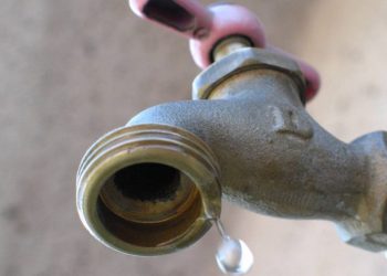 CEAS suspende servicio de agua en Paraíso por trabajos de reposición de línea