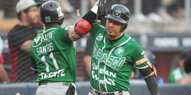 «¡En el 2025, vamos por el campeonato!»: May anuncia apoyos para los Olmecas de Tabasco