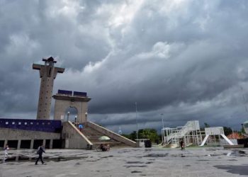 Pronostican chubascos y temperaturas de hasta 36°C en Tabasco este sábado