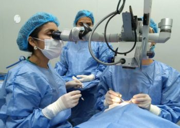 178 adultos mayores serán operados de cataratas en Tabasco