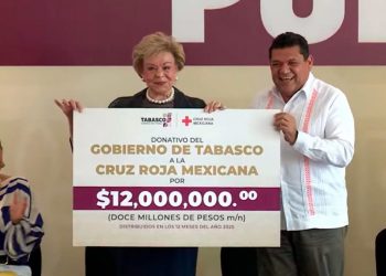 El Gobierno de Tabasco duplica apoyo a la Cruz Roja y entrega vale por 12 millones de pesos