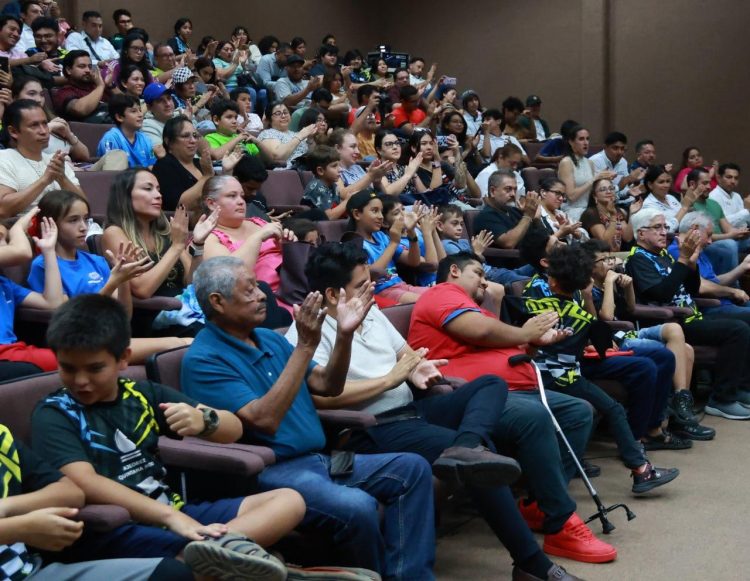 Ana Paty Peralta y Mara Lezama anuncian primer centro de desarrollo y alto rendimiento de ajedrez en Quintana Roo