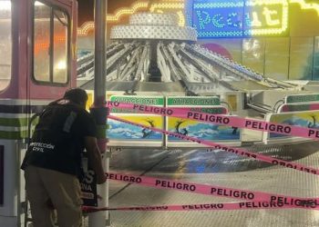 Clausuran juego mecánico donde una menor sale disparada en una feria en Cozumel