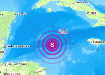 Registran sismo de 8.0 magnitud en el mar Caribe cerca de las Islas Caimán