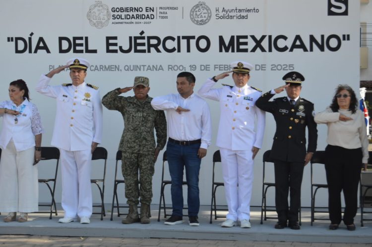 Conmemoran en Solidaridad el “Día del Ejército Mexicano”