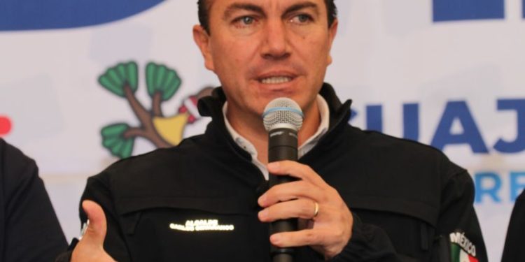 Alcalde va por ambicioso proyecto de alumbrado público en Cuajimalpa