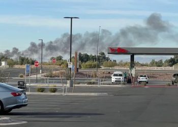 Dos avionetas se chocan en pleno vuelo dejando al menos dos personas muertas en Arizona