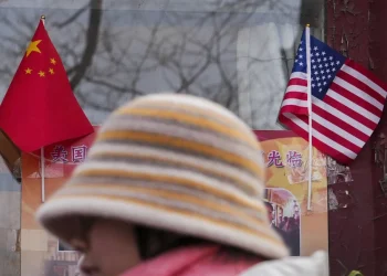 China anuncia el 15 % de aranceles a EU