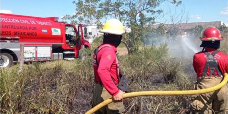 Protección Civil de Tabasco activa semáforo de incendios como medida preventiva