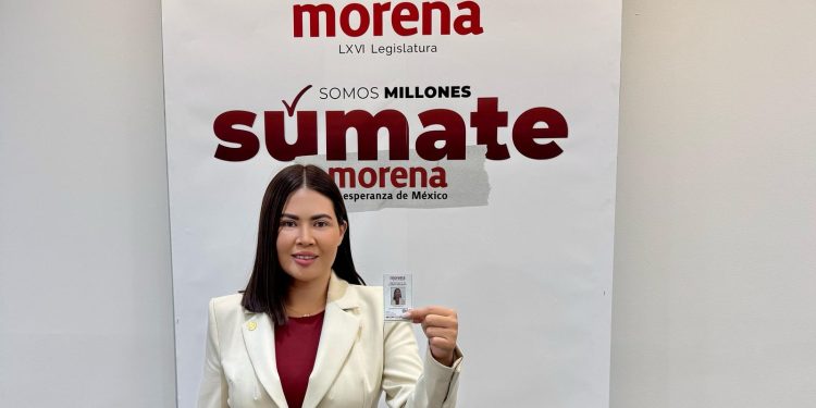 Reafirma Anahí González compromiso de luchar por el pueblo, se reafilia a Morena