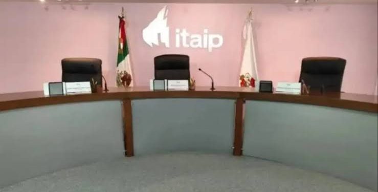 Javier May propone reforma para desaparecer al ITAIP