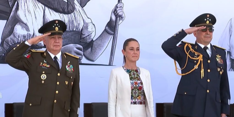 Conmemoran Aniversario 110 de la Fuerza Aérea Mexicana junto a la presidenta Claudia Sheinbaum en Tulum