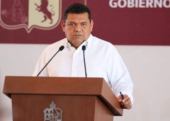 Falta de maestros en Tabasco es por prácticas del pasado, asegura Javier May