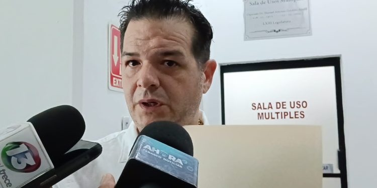 Granier Calles considera insuficiente el número de militares enviados a Tabasco